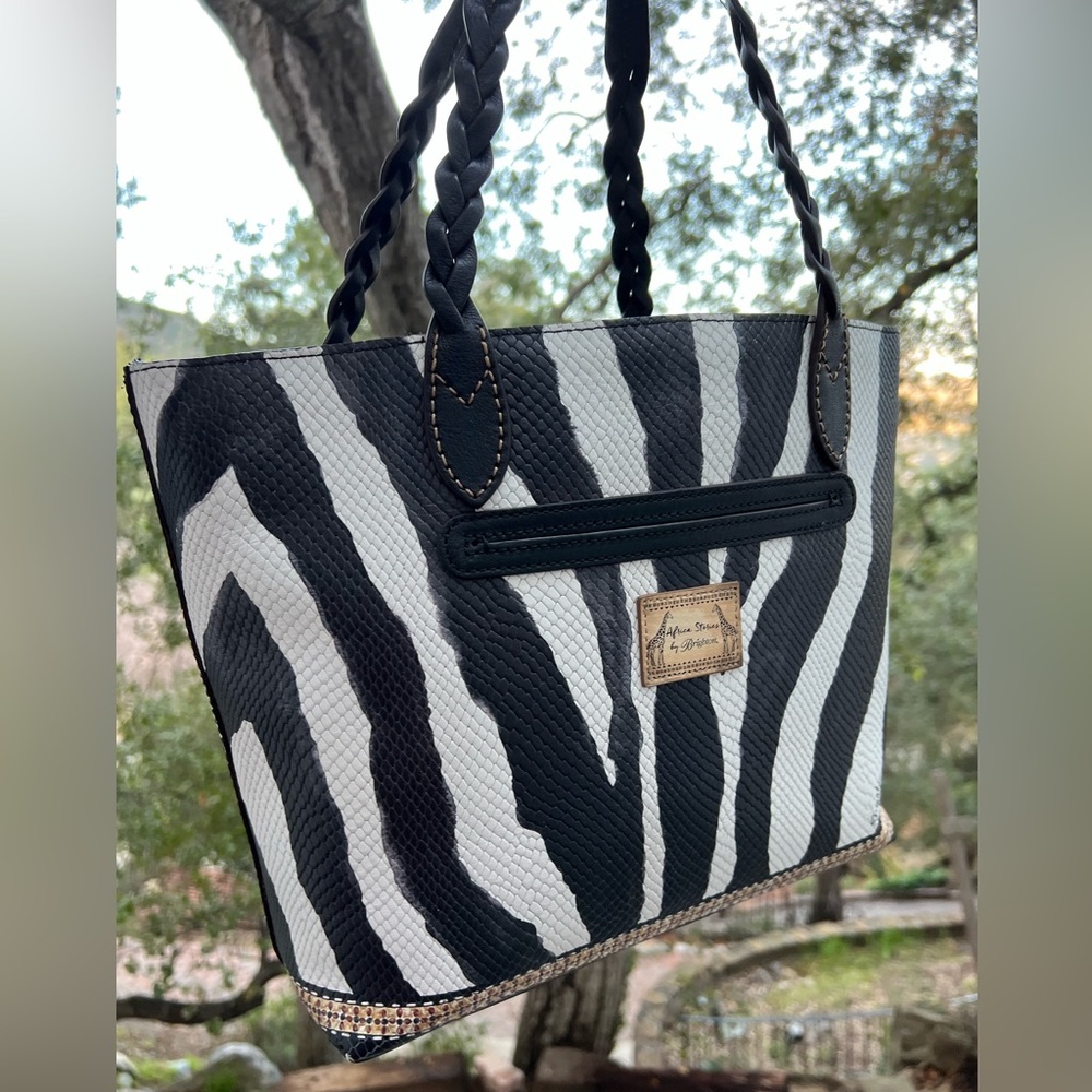 Brighton Africa Stories Zebra Zane bag